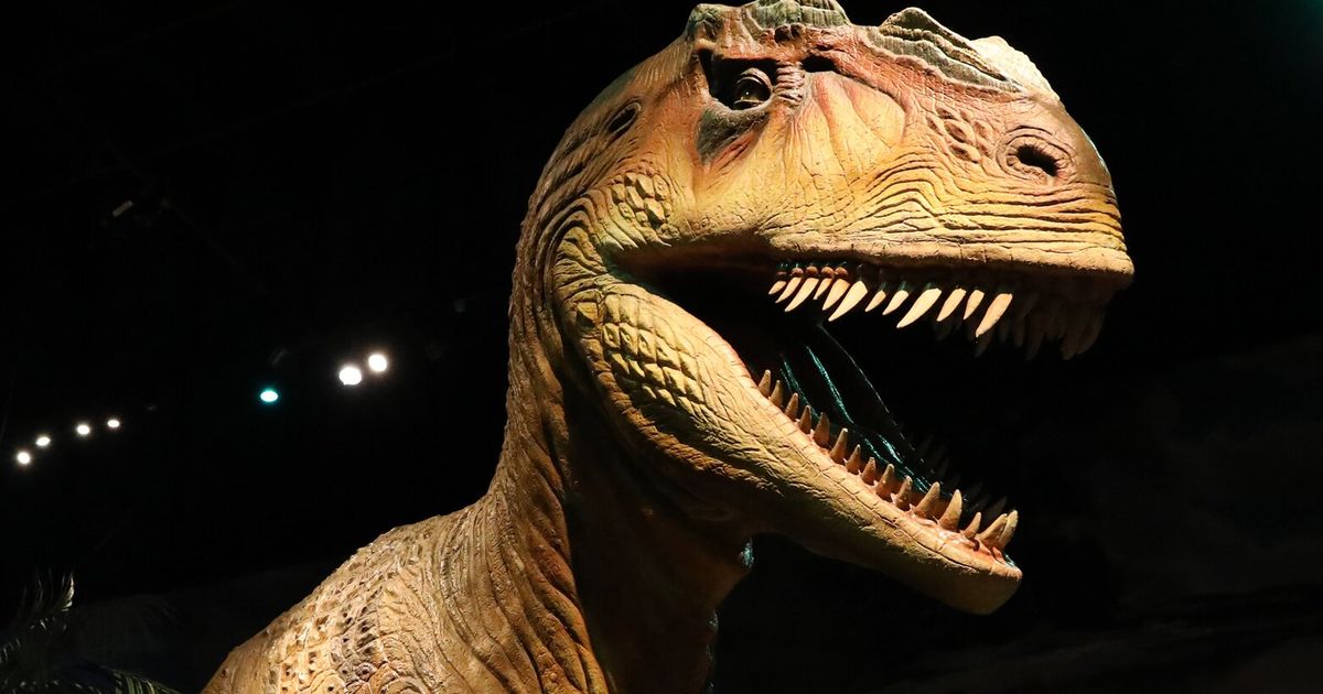 Pacific Science Center’s animatronic dinosaurs are going extinct
